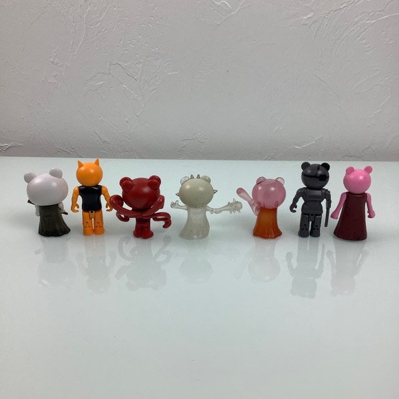 PIGGY Roblox mini figures Series 1 and 2 lot of 7 EUC - Picture 3 of 12
